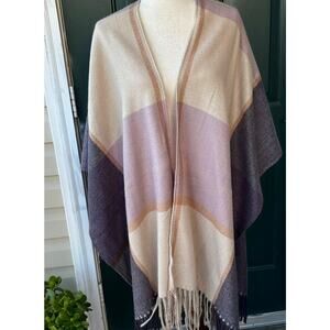 Woolrich Plaid Fringe Ruana Shawl Wrap Soft Fall Cozy Blanket Scarf Poncho